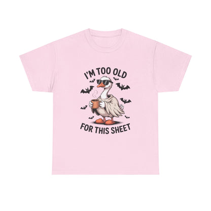 Halloween Humor T-Shirt, Funny Goose Shirt, Casual Tee for Animal Lovers, Gifts for Friend, Holiday Party Wear, Quirky Outfit